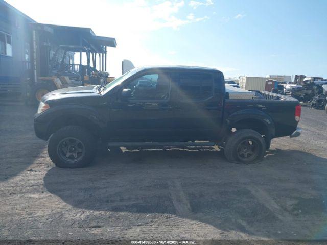 Nissan Frontier Sv Image 6