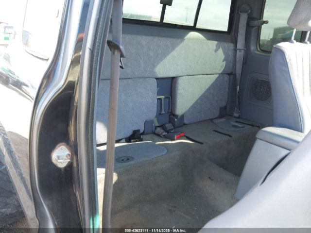 Toyota Tacoma Prerunner V6 Image 8