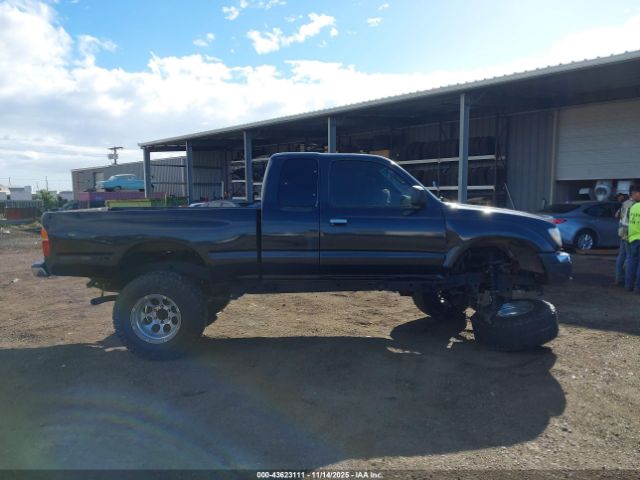 Toyota Tacoma Prerunner V6 Image 12