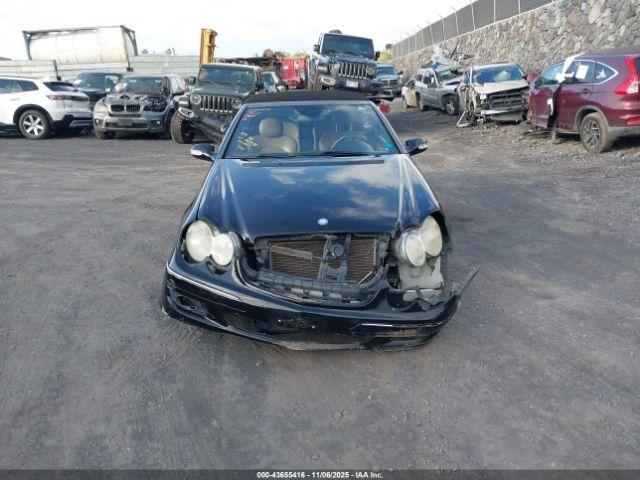 Mercedes-Benz Clk-class Image 11