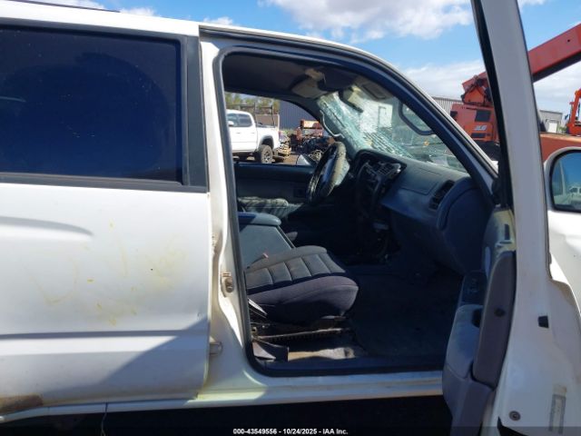 Toyota 4Runner Sr5 V6 Image 10