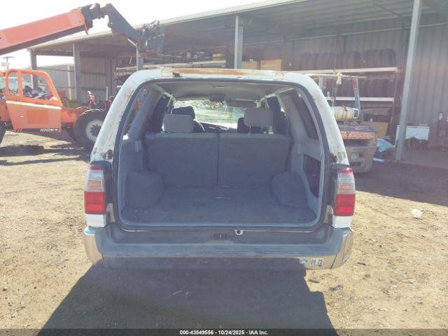 Toyota 4Runner Sr5 V6 Image 15