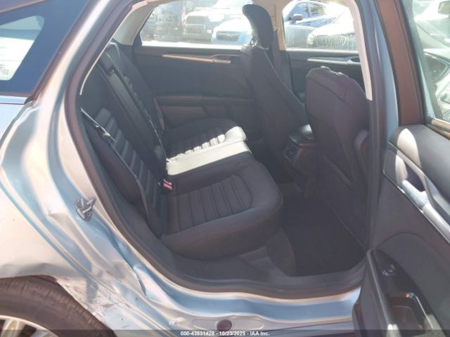 Ford Fusion Se Image 14