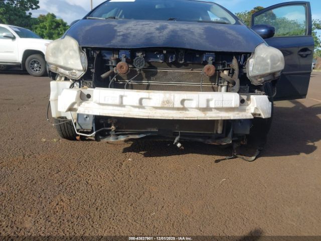 Toyota Prius Image 12