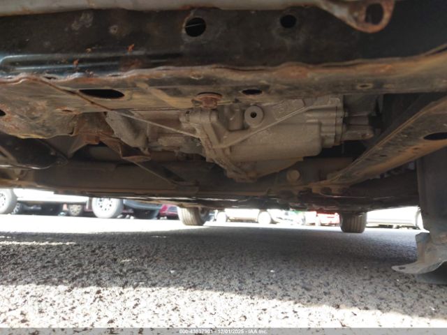 Toyota Prius Image 17