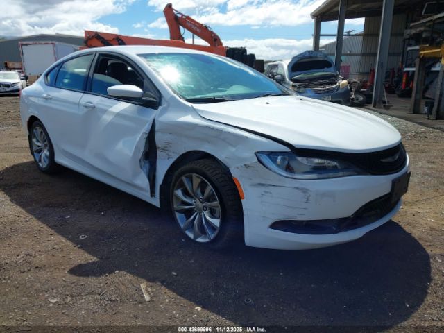 Chrysler 200 S Image 12