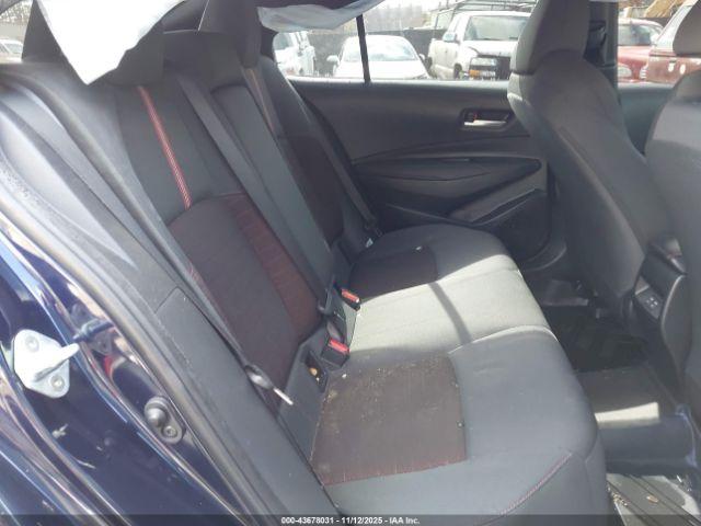 Toyota Corolla Se Image 6