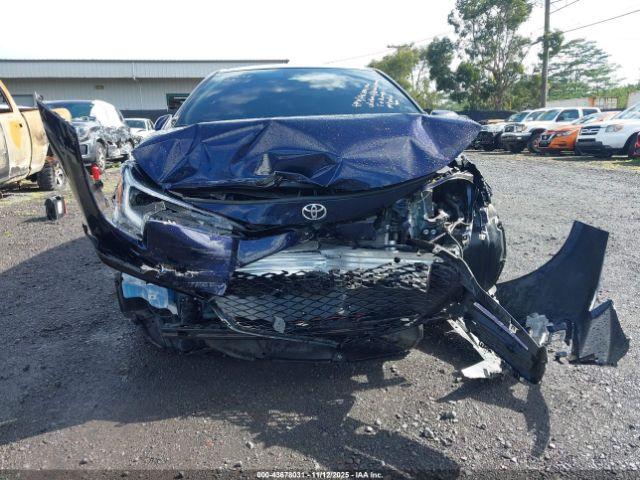 Toyota Corolla Se Image 10