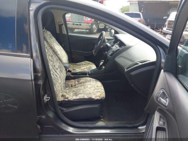 Ford Focus Se Image 4