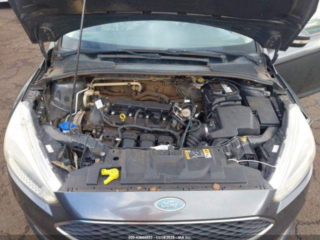 Ford Focus Se Image 10