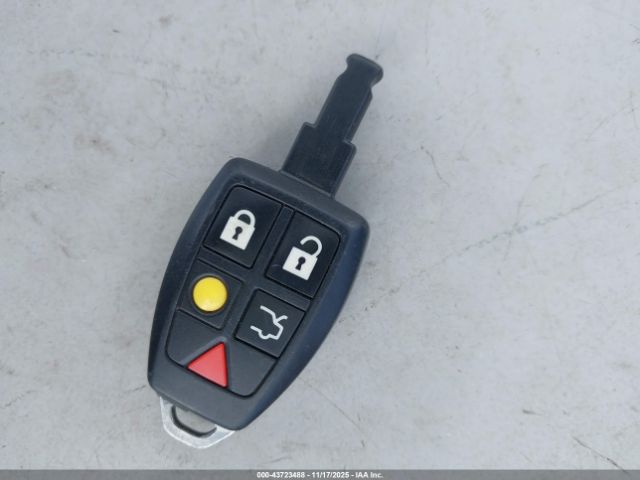 Volvo V50 2.4i Image 11