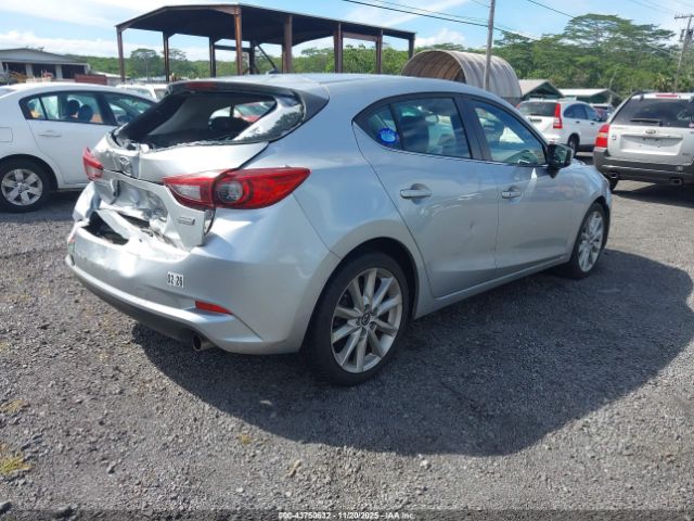 Mazda Mazda3 Touring Image 3