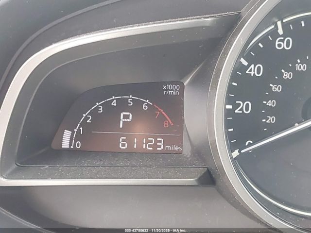 Mazda Mazda3 Touring Image 10