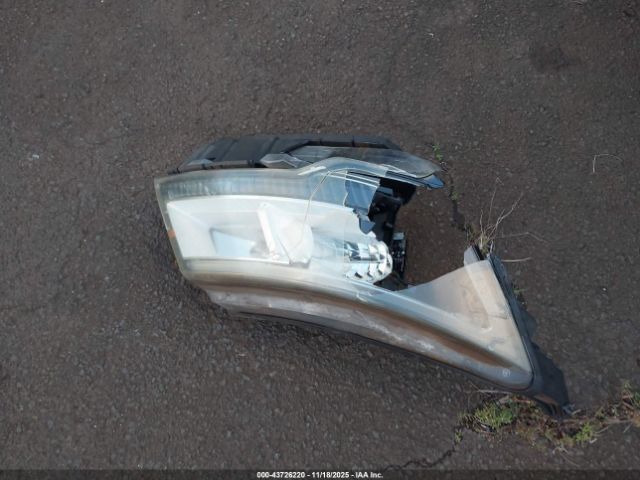 Ford Explorer Image 4