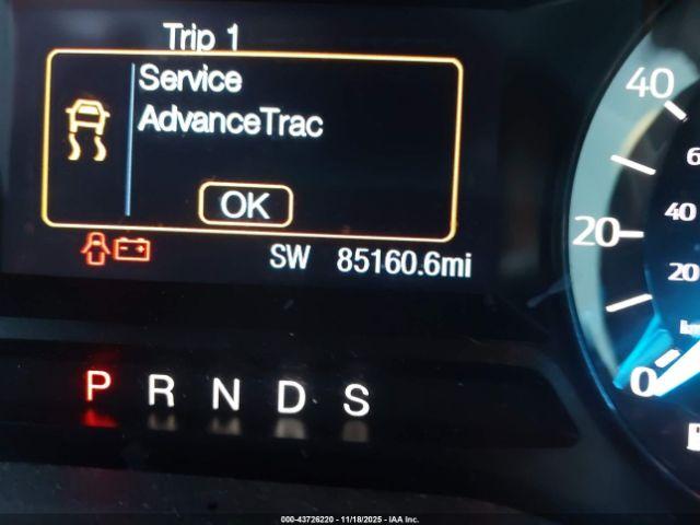 Ford Explorer Image 10