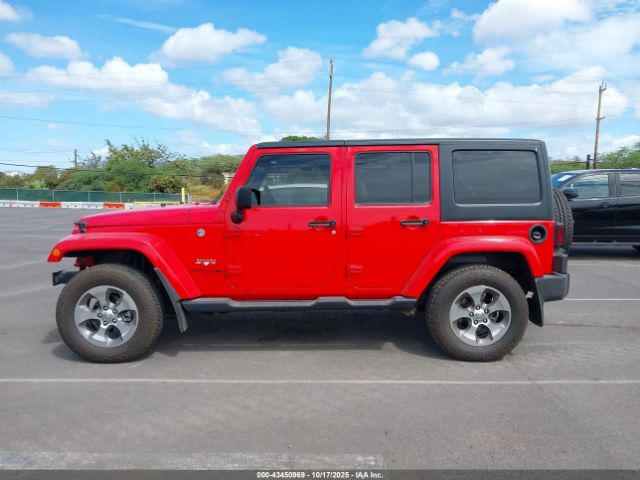 Jeep Wrangler Sahara 4x4 Image 13