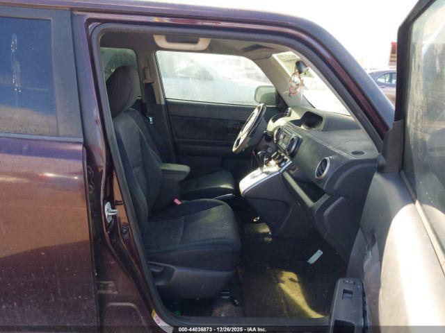 Scion xB Release Series 8.0 Image 4