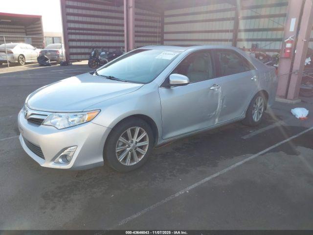 Toyota Camry Xle V6 Image 7