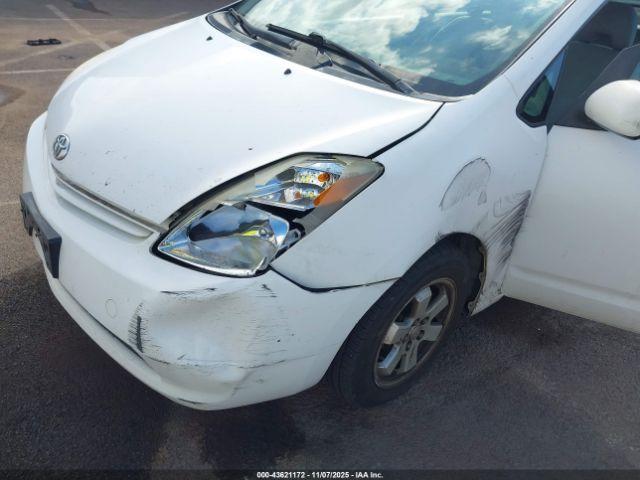 Toyota Prius Image 16