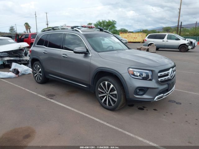 Mercedes-Benz GLB Image 1