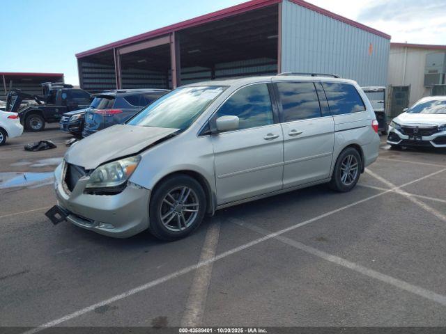 Honda Odyssey Touring Image 5