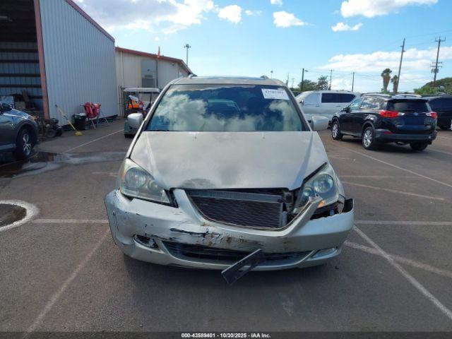 Honda Odyssey Touring Image 14