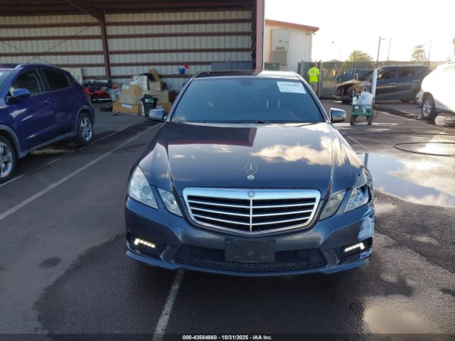 Mercedes-Benz E-Class Image 13