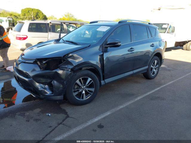 Toyota RAV4 Image 11