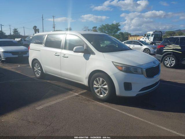  Salvage Kia Sedona