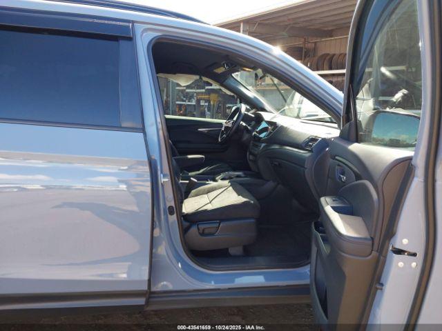 Honda Pilot Awd Sport Image 4
