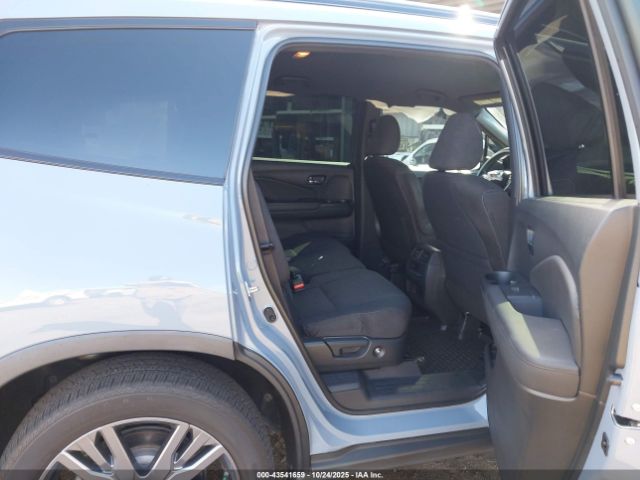 Honda Pilot Awd Sport Image 16