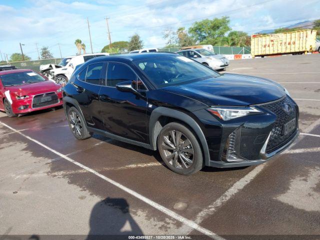  Salvage Lexus Ux