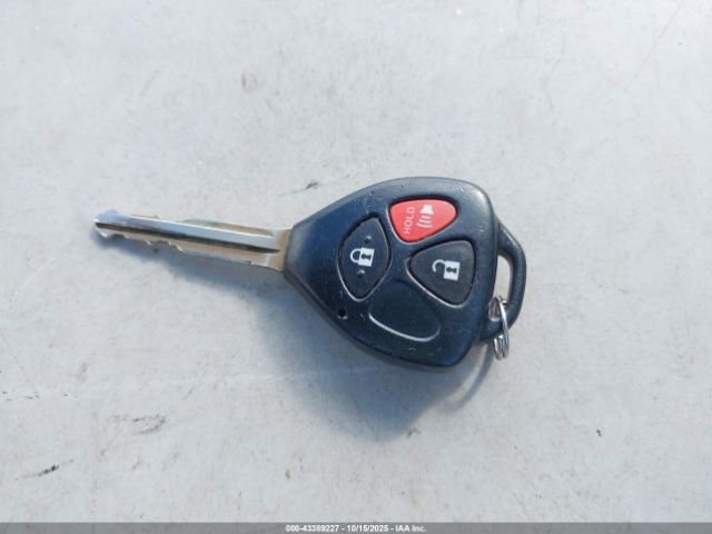 Toyota Yaris Image 15