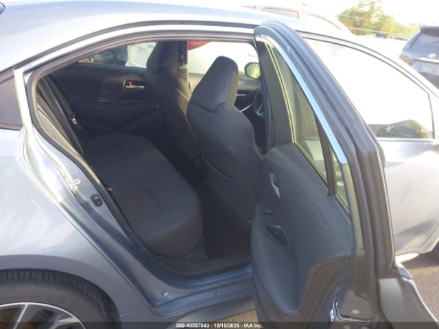 Toyota Corolla Se Image 5