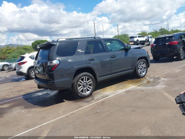 Toyota 4Runner Trd Sport Image 13