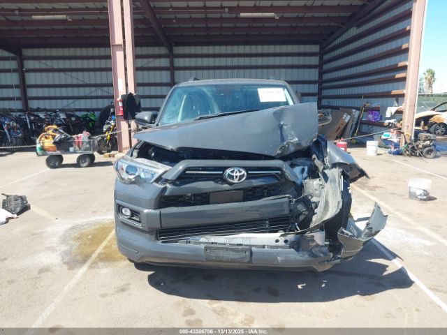 Toyota 4Runner Trd Sport Image 4