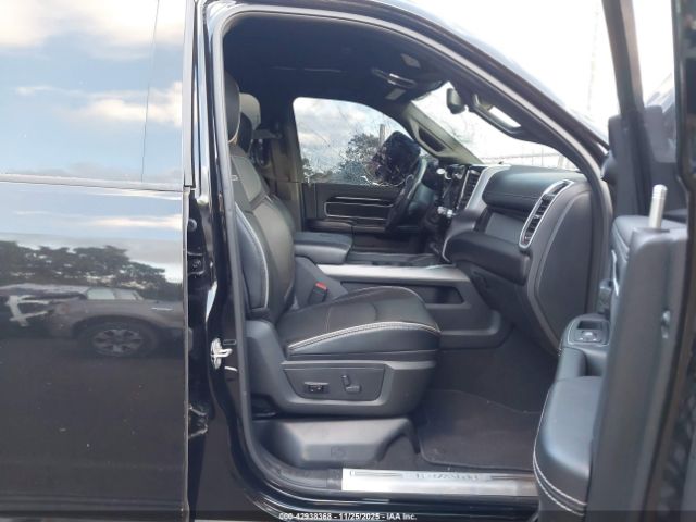 Dodge Ram 3500 Laramie  4x4 8' Box Image 20