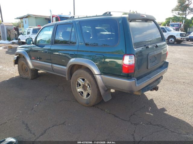 Toyota 4Runner Limited V6 Image 17