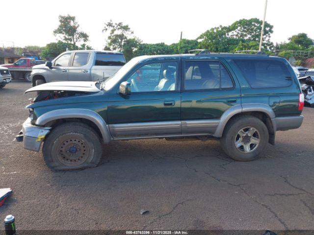 Toyota 4Runner Limited V6 Image 13