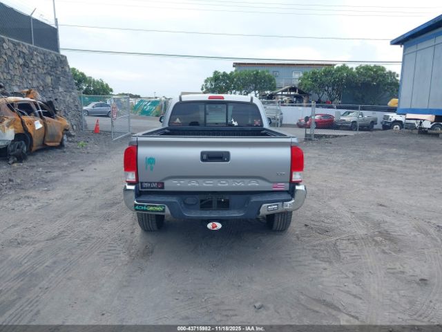Toyota Tacoma Sr5 V6 Image 12