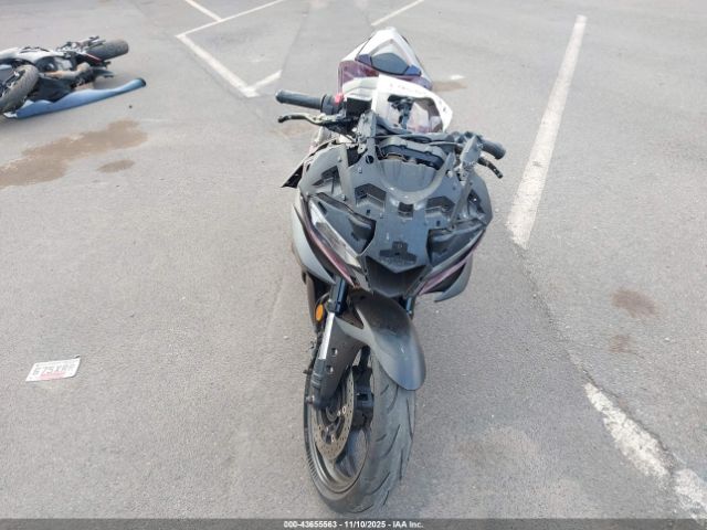 Yamaha Yzfr3 A Image 7