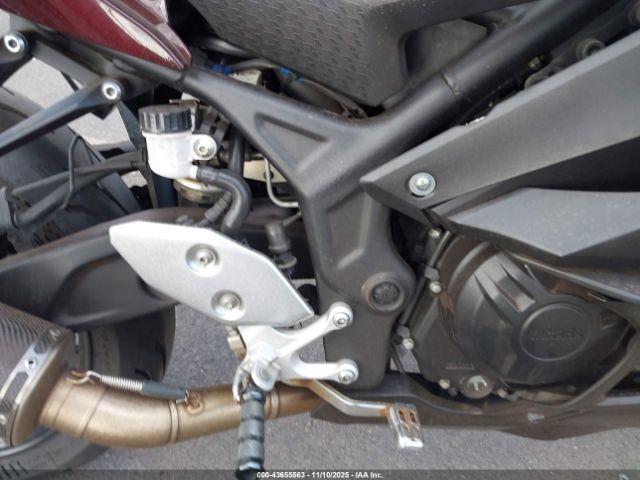 Yamaha Yzfr3 A Image 13