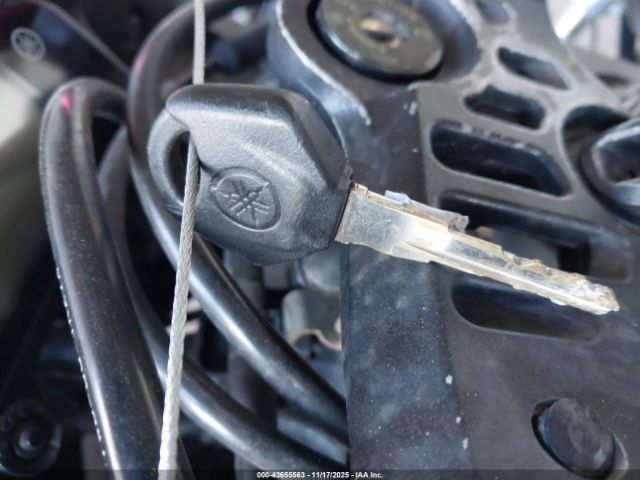 Yamaha Yzfr3 A Image 12