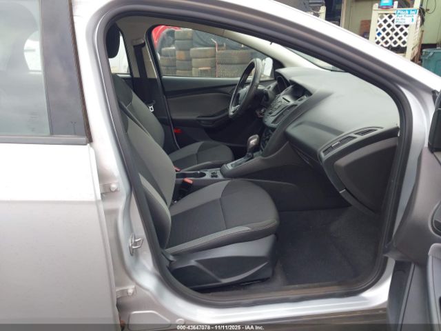 Ford Focus S Image 13