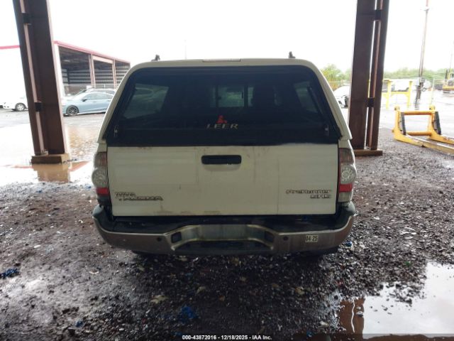 Toyota Tacoma Prerunner Image 8