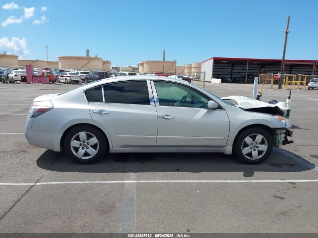 Nissan Altima 2.5 S Image 8