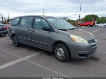 Salvage Toyota Sienna