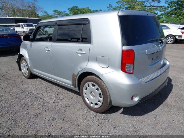 Scion xB Release Series Image 9