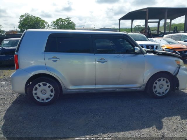 Scion xB Release Series Image 12