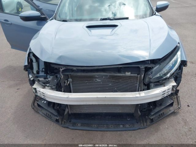 Honda Civic Touring Image 13